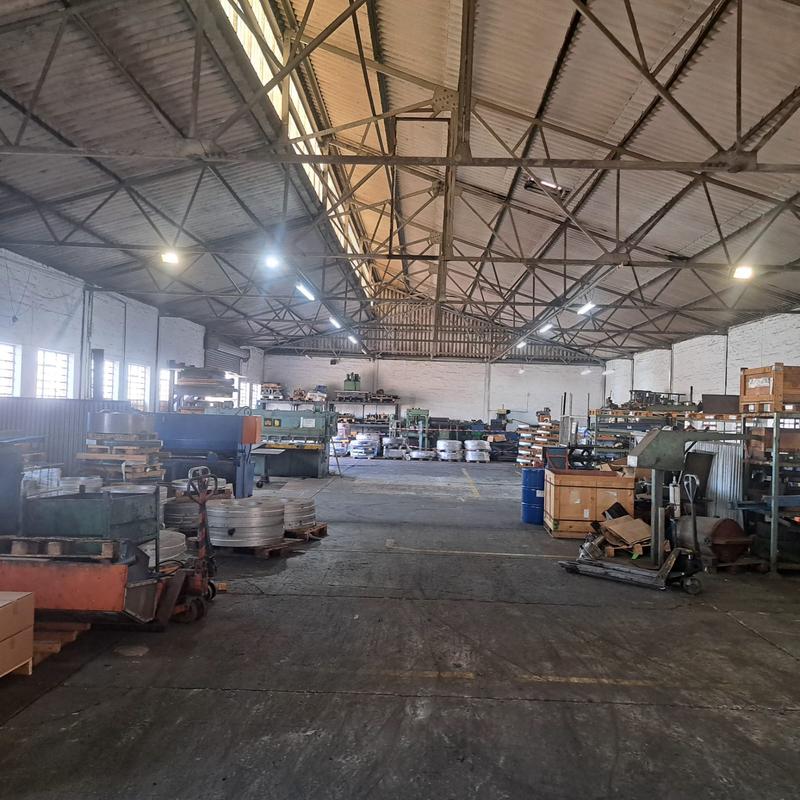 To Let Commercial Property for Rent in Neave Industrial Eastern Cape